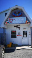 Lobster Lady Shop outside