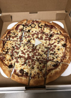 Family Pizza food