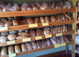 Boulangerie Artisanal Au Pain food