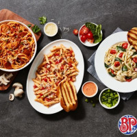 Boston Pizza food