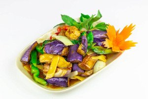 Lemon Grass Thai Cuisine food