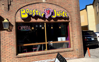 Booster Juice inside