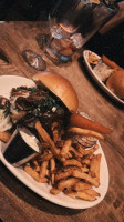 La Belle La Boeuf Burger Brossard Dix30 food