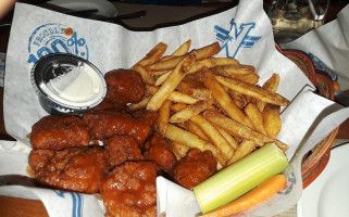 Wild Wing food