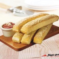 Pizza Hut food