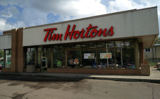 Tim Hortons outside