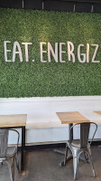 Freshii inside