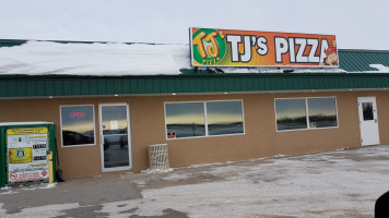 Tj's Pizza food