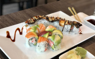 Mottbora Sushi food