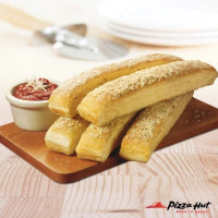 Pizza Hut food