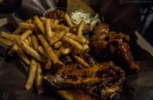 Memphis BBQ & Wicked Wings food