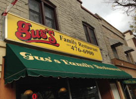 Gus's Family food