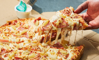 Domino's Pizza food