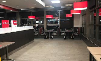 Wendy's inside