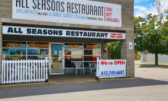 All Seasons And Tavern inside