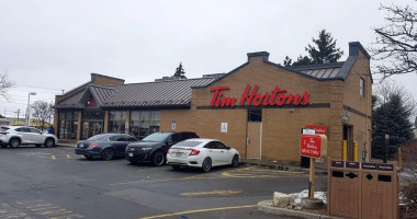 Tim Hortons outside