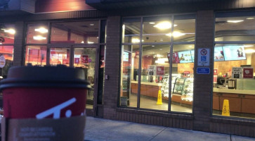 Tim Hortons outside