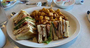 Bunchberry Diner food