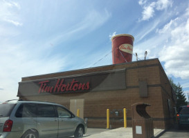 Tim Hortons outside