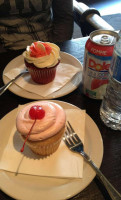 Fuss Cupcakes food