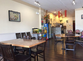 Wok Inn inside