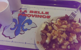 La Belle Province De Sherbrooke food