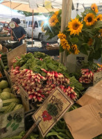 Bartavelle Nourriture