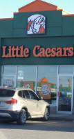 Little Caesars Pizza outside