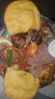 Diva's Delite Caribbean And Canadian Cuisine inside