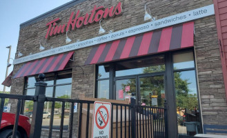 Tim Hortons outside