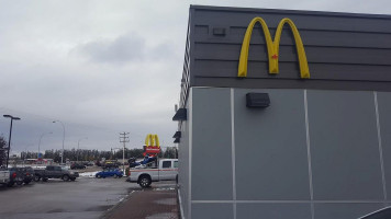 Mcdonald's outside