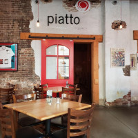 Piatto Pizzeria + Enoteca food