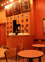 Second Cup Cafe inside