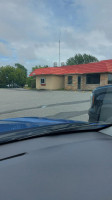 Dairy Queen & Brazier Store outside
