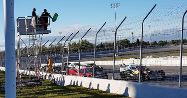 Kawartha Downs Events outside