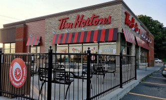 Tim Hortons outside