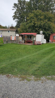 Jac's Chip Wagon outside