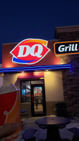 Dairy Queen Grill Chill outside