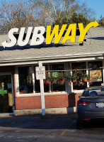 Subway Sandwich Resturant outside