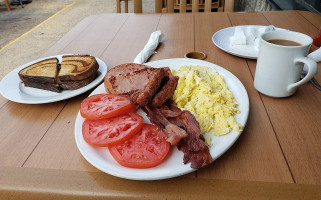 Upper Deck Sports Bar food