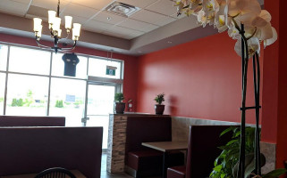 Little Gyros Greek Grill (breslau) inside