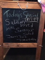 Beaches And Grill Carta