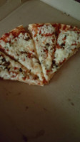 Godfathers Pizza food