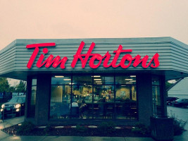 Tim Hortons outside