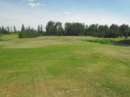 Fantasy North Golf And Country Club outside