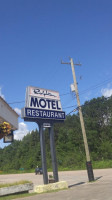 Rolphton Restaurant and Motel outside