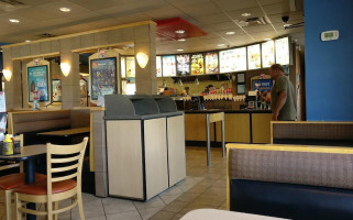 Dairy Queen Grill & Chill inside