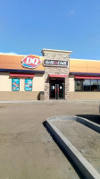 Dairy Queen Grill Chill outside