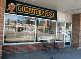 Godfathers Pizza Deep River outside