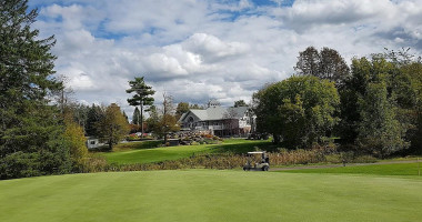 La Cité Golf Course outside